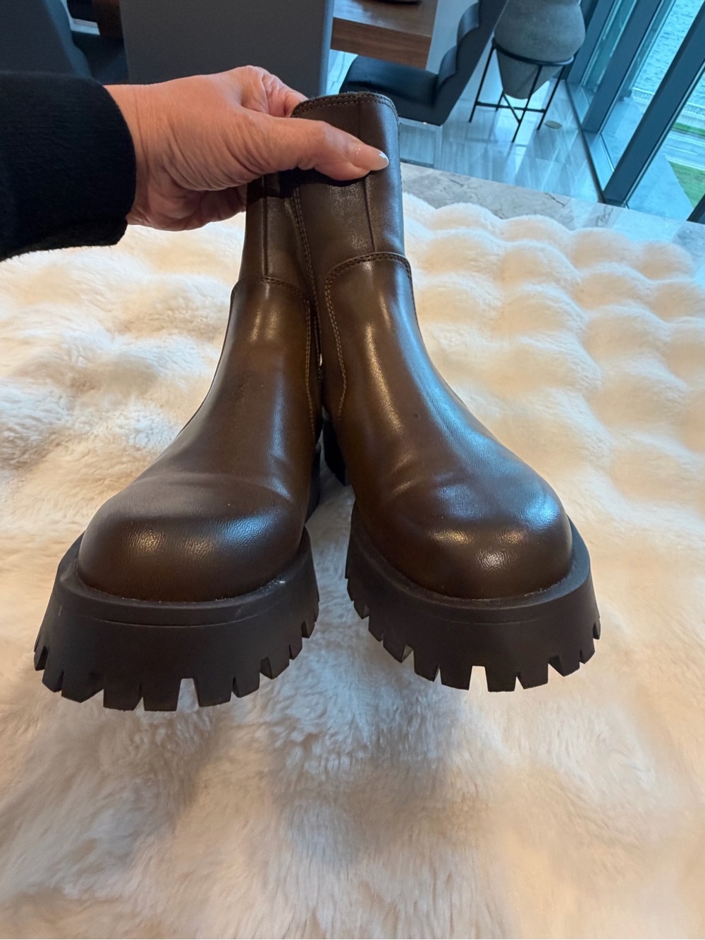 Zara Brown Chunky Lug Chelsea Ankle Boots - Picture 3 of 9